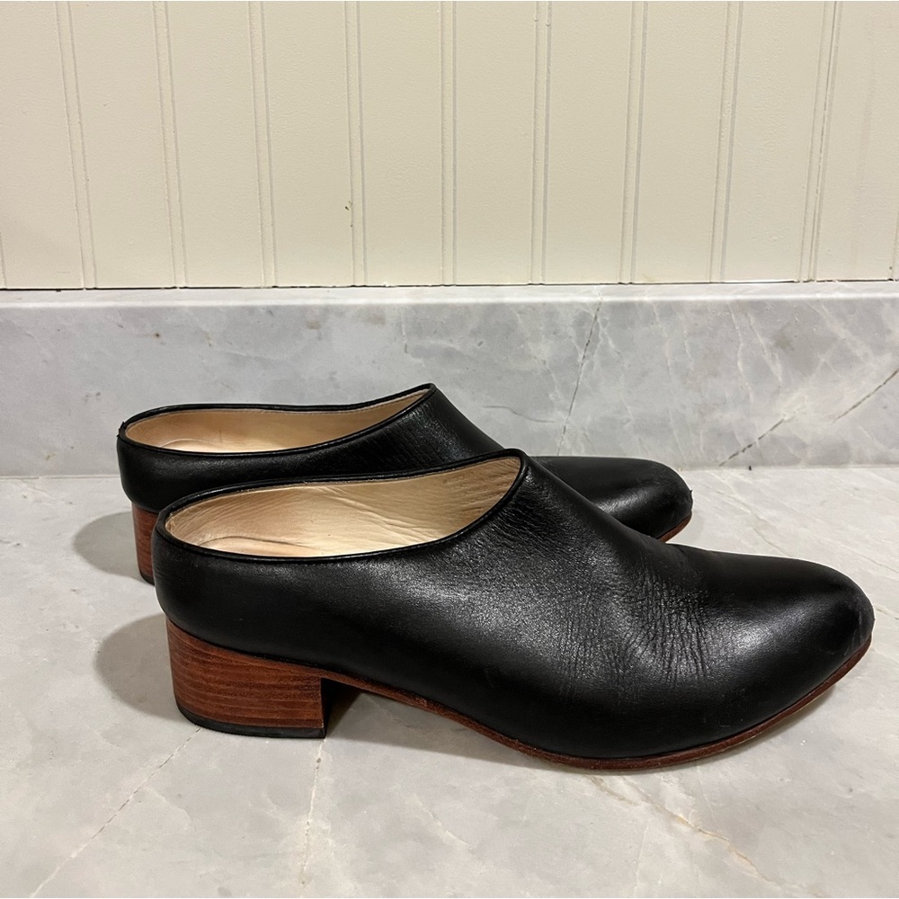 Nisolo Black Leather Mules -size 8